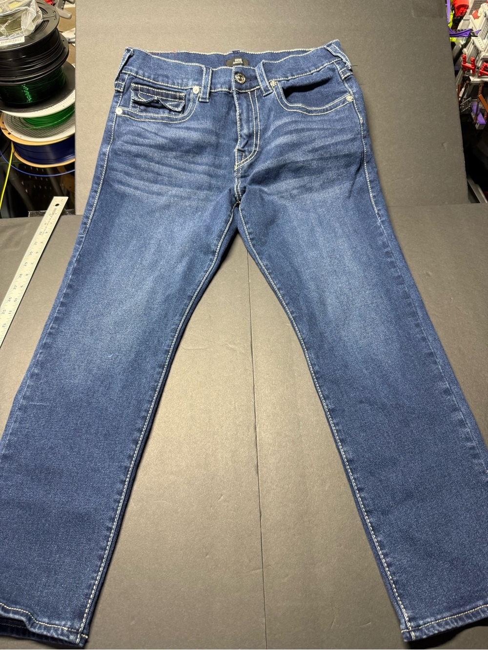 True Religion Men's relaxed slimJeans in Deep Blue Denim